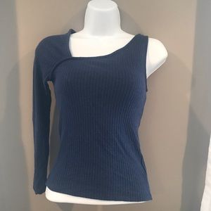 Express one shoulder top